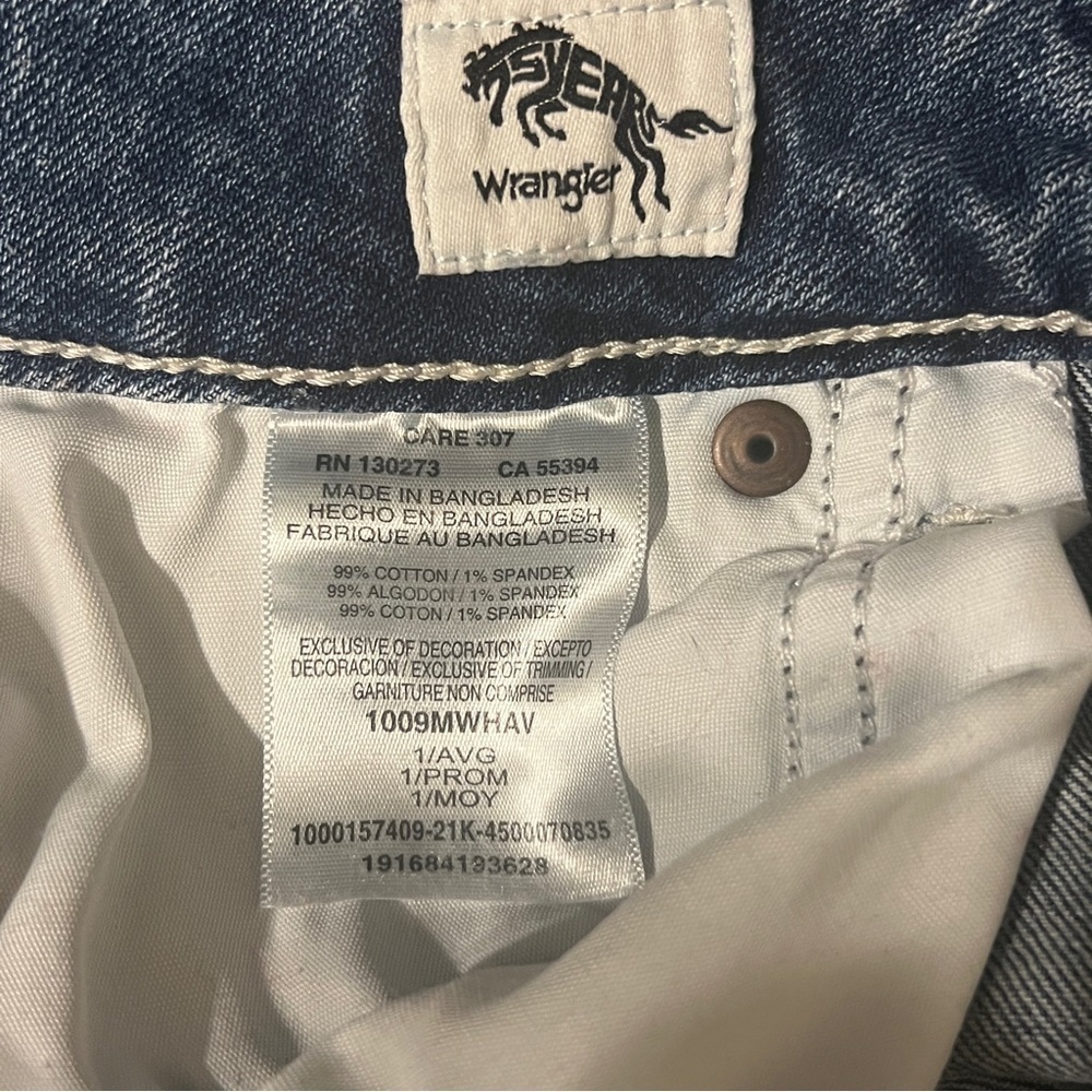 Wrangler Mid Rise Denim Shorts Size 1 - Picture 8 of 9